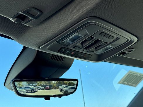 New 2026 GMC Sierra 2500 Denali w/ Denali Reserve Package image 27