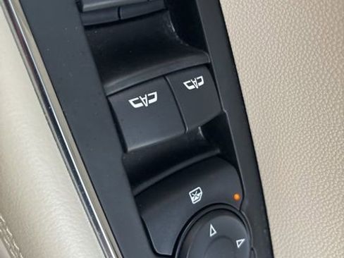 Used 2023 Buick Envision Avenir image 15