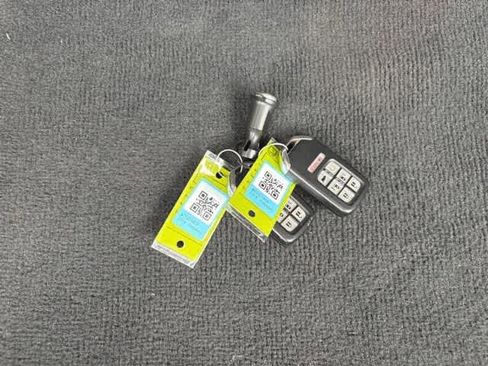 Used 2018 Honda Odyssey EX-L image 25