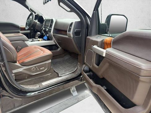 Used 2020 Ford F150 King Ranch w/ Equipment Group 601A Luxury AWD/4WD image 27
