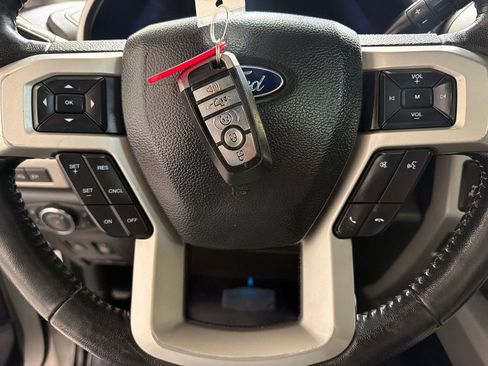Used 2019 Ford F250 Lariat w/ Lariat Ultimate Package AWD/4WD image 58