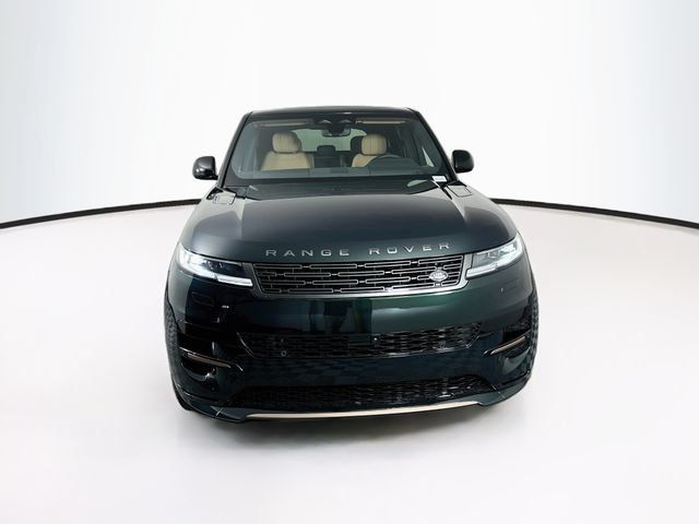 New 2026 Land Rover Range Rover Sport Dynamic SE AWD/4WD image 2