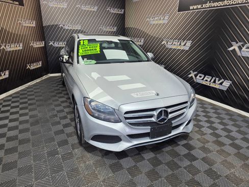 Used 2018 Mercedes-Benz C 300 4MATIC Sedan image 5