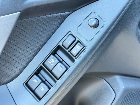 Used 2015 Subaru Forester 2.0XT Touring w/ Eyesight & Navigation System image 23