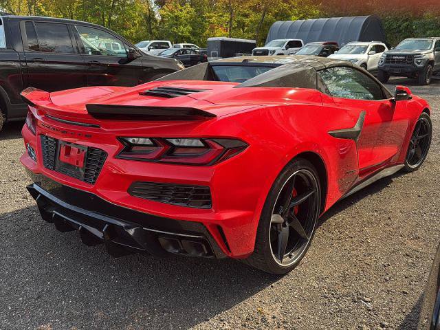 Used 2025 Chevrolet Corvette E-Ray AWD/4WD image 4