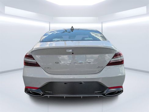 New 2025 Genesis G70 2.5T image 4