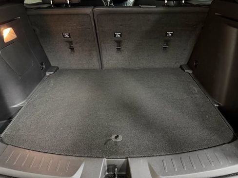 Used 2023 Chevrolet TrailBlazer RS w/ Sun and Liftgate Package image 21