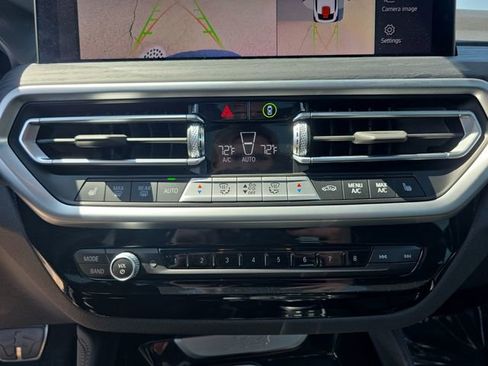 Used 2025 BMW X4 xDrive30i w/ Premium Package AWD/4WD image 24