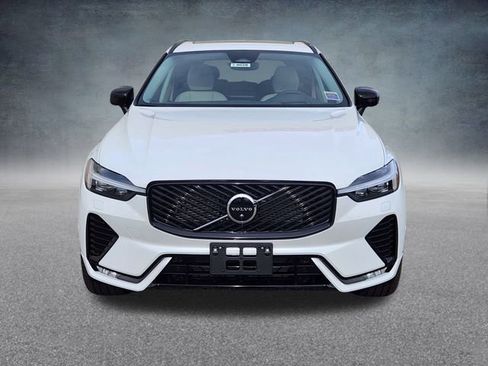 New 2026 Volvo XC60 B5 Ultra w/ Protection Package Premier image 2