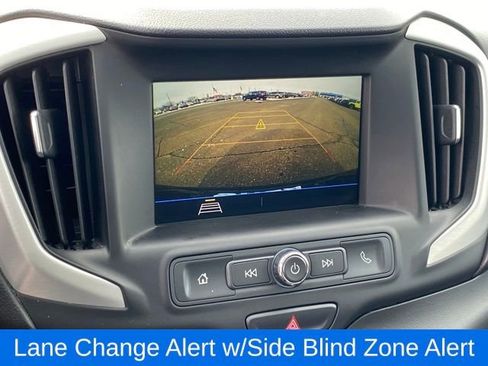 Certified 2019 GMC Terrain SLE w/ Driver Convenience Package image 10