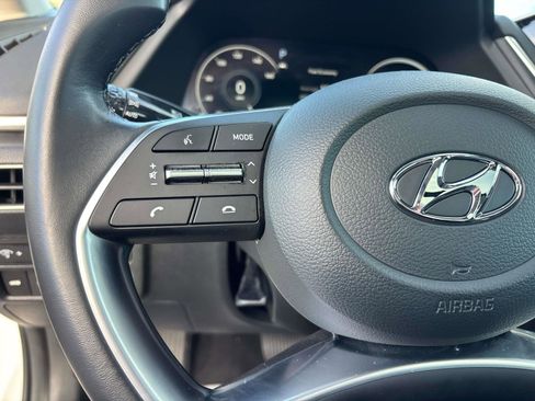 Used 2023 Hyundai Sonata SEL w/ Convenience Package FWD image 16
