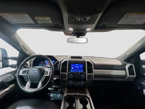 Used 2020 Ford F350 Lariat AWD/4WD image 15
