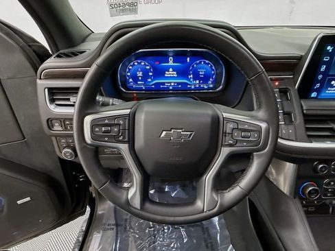 Used 2023 Chevrolet Tahoe Z71 w/ Z71 Off-Road Package AWD/4WD image 13