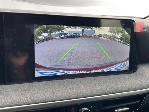 Used 2026 Nissan Kicks SV FWD image 25
