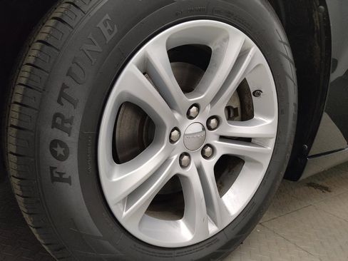 Used 2022 Dodge Charger SXT RWD image 31