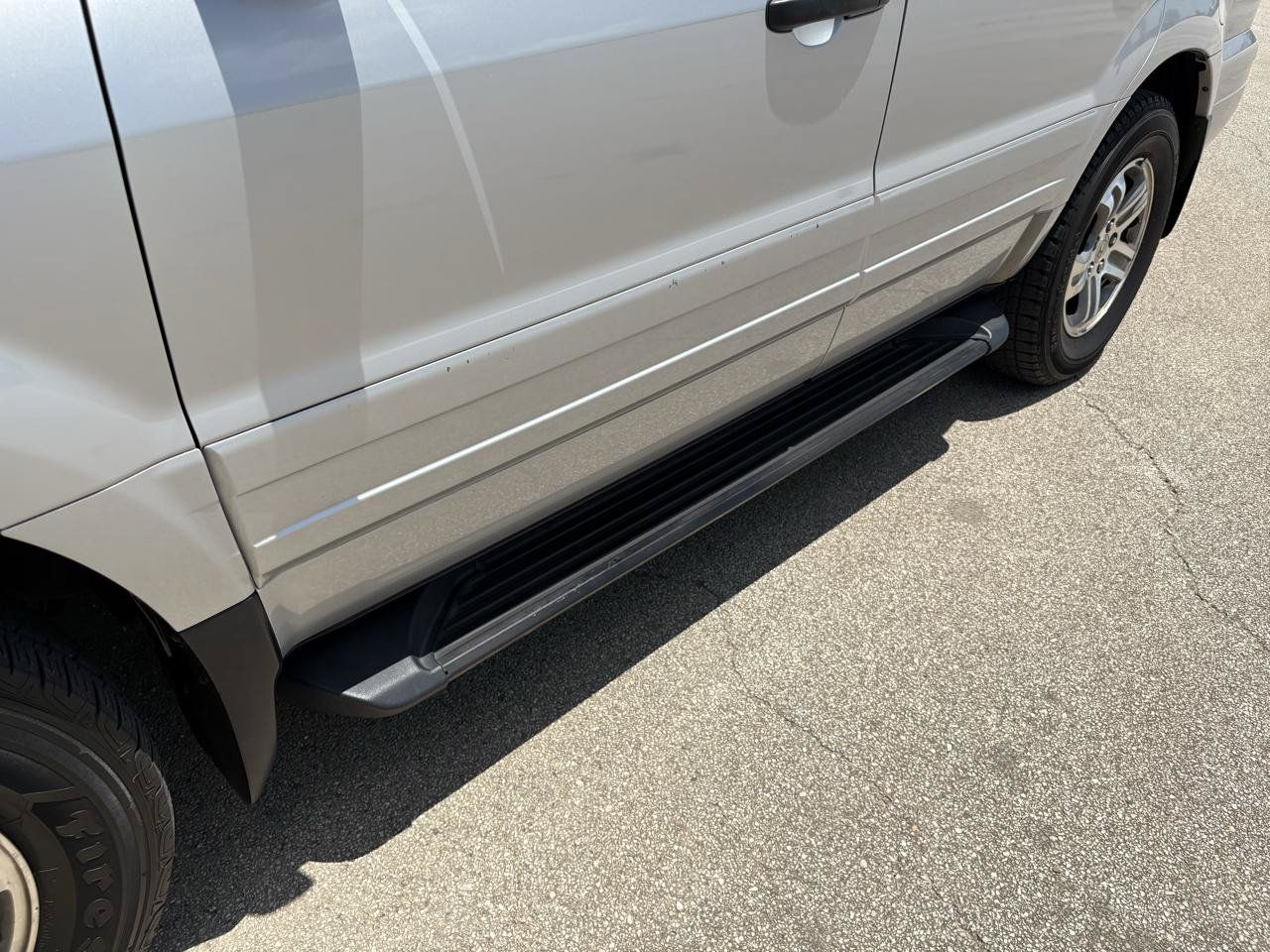 Used 2004 Honda Pilot EX image 12