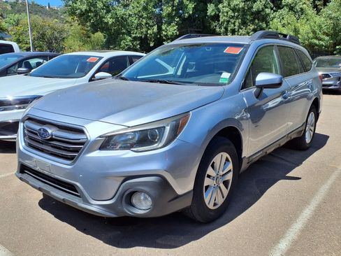 Used 2019 Subaru Outback 2.5i Premium AWD/4WD image 1