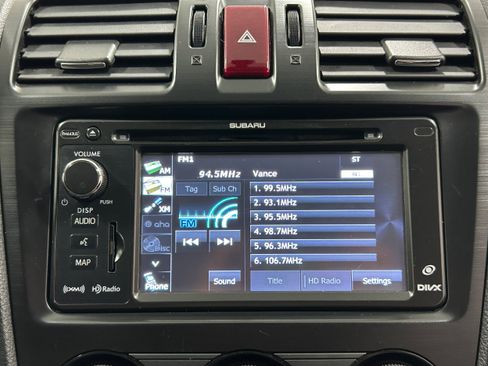 Used 2014 Subaru Crosstrek 2.0i Limited AWD/4WD image 5