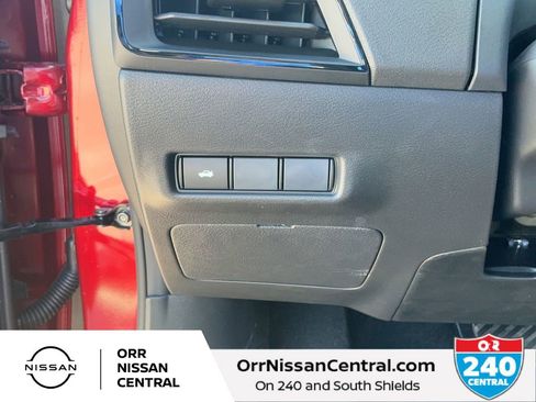 New 2026 Nissan Sentra SV w/ Floor Mat Package FWD image 18