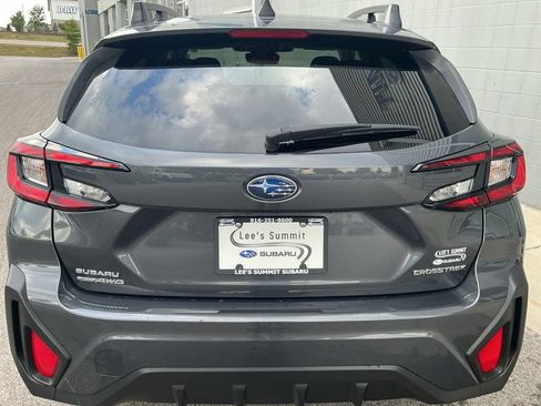 Certified 2024 Subaru Crosstrek 2.0i Premium AWD/4WD image 10