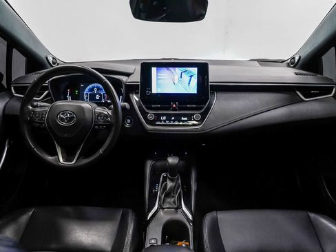 Used 2024 Toyota Corolla XSE FWD image 12