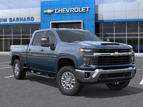 New 2026 Chevrolet Silverado 3500 LT w/ True North Edition AWD/4WD image 7