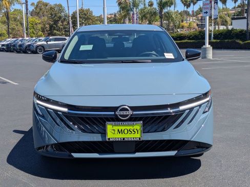 New 2026 Nissan Sentra SV w/ Floor Mat Package FWD image 4
