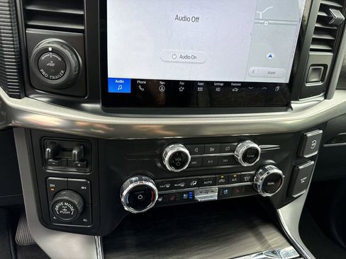 Used 2024 Ford F150 Lariat w/ Equipment Group 502A High AWD/4WD image 28