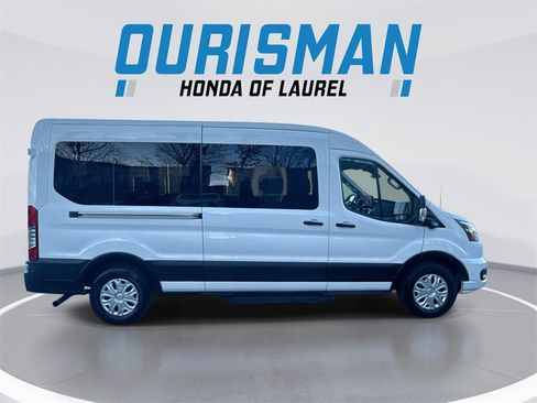 Used 2023 Ford Transit 350 XLT image 9
