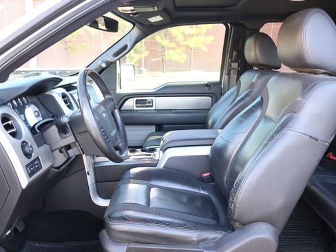 Used 2010 Ford F150 Raptor image 11