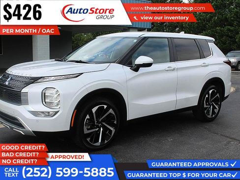 Used 2024 Mitsubishi Outlander FWD image 2