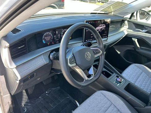 Certified 2026 Volkswagen Tiguan S FWD image 19