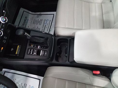 Used 2025 Honda CR-V EX-L image 26