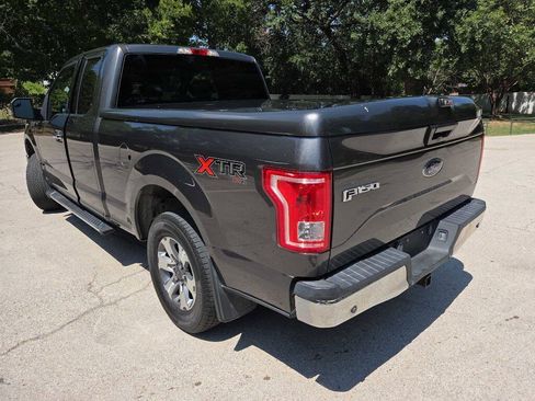 Used 2015 Ford F150 XLT w/ Equipment Group 301A Mid AWD/4WD image 4