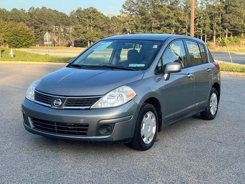 Used 2008 Nissan Versa 1.8 S w/ PWR Pkg image 2