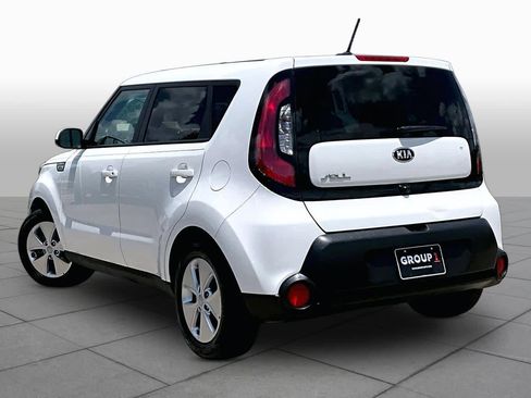 Used 2016 Kia Soul w/ Convenience Package FWD image 12