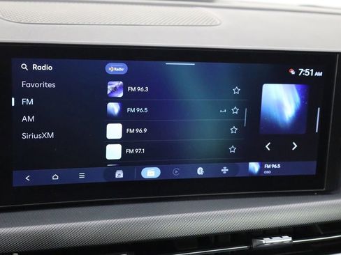 Used 2025 Hyundai Sonata SEL FWD image 30