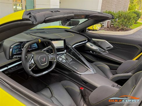 Used 2024 Chevrolet Corvette Z06 w/ Battery Protection Package RWD image 2