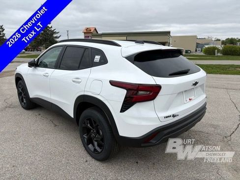 New 2026 Chevrolet Trax LT w/ Driver Confidence Package FWD image 3