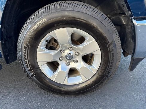 Used 2021 RAM 1500 Big Horn AWD/4WD image 11