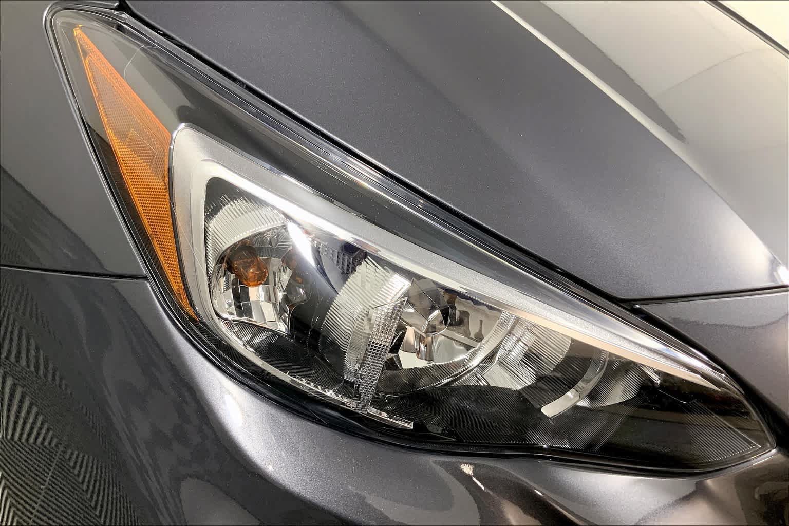 Used 2018 Subaru Impreza 2.0i AWD/4WD image 28