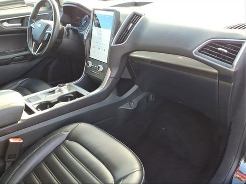 Used 2023 Ford Edge SEL image 26