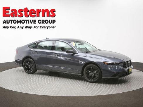 Used 2025 Honda Accord SE image 48