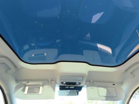 Used 2022 Ford Mustang Mach-E Premium image 21