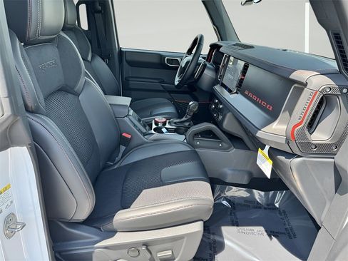 New 2025 Ford Bronco Raptor image 14