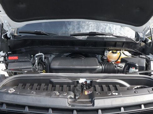 Used 2022 Chevrolet Silverado 1500 LT Trail Boss w/ Bed Protection Package AWD/4WD image 12