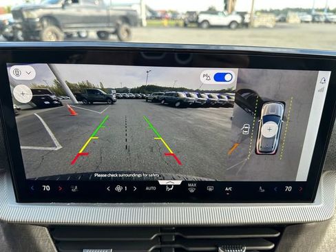 New 2025 Ford Explorer Platinum w/ LUX Leather Package image 16