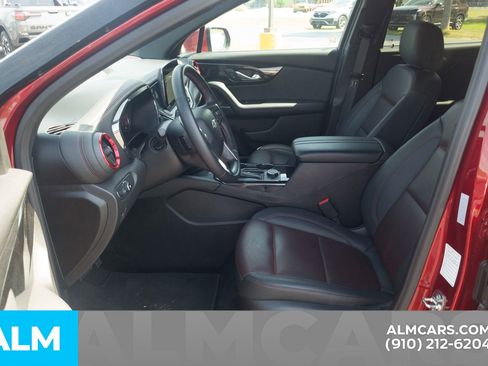 Used 2025 Chevrolet Blazer RS FWD image 16