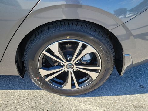 Used 2022 Nissan Sentra SV w/ All-Weather Package image 11