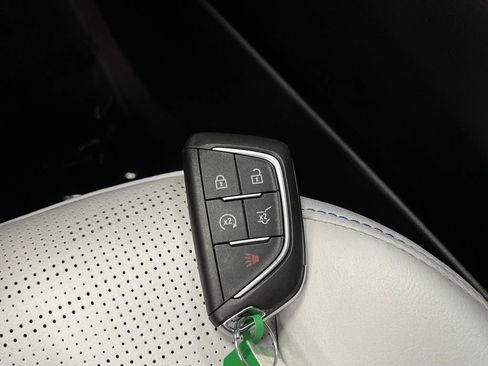 Used 2024 Cadillac XT4 Sport image 29